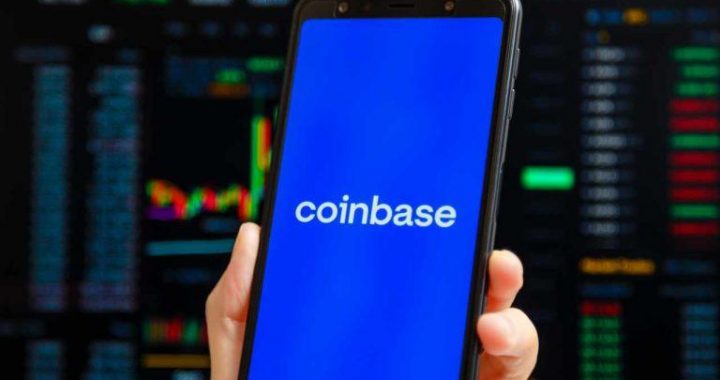 Fake Coinbase Texts Led to $900K Bitcoin Theft, US Seeks Seized Crypto