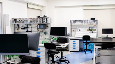 Fable 5.1 achieves 32% lower cost per task on ARC-AGI benchmarks