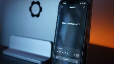 Salesforce partners with Anthropic to integrate Claude AI into its ecosystem