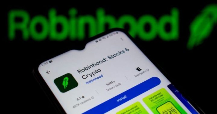 Robinhood Engineers Accused of Turning Listings Into Insider Trades