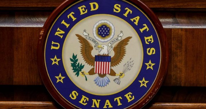 Lummis Pushes Senate Democrats to Rally Behind Final CLARITY Draft