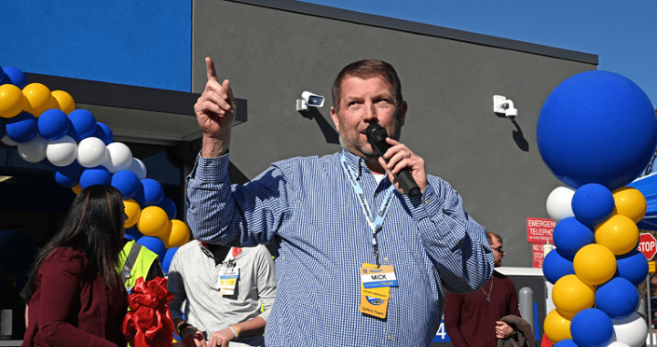 Walmart Is Offering Gen Z a Path to Six Figures Without a College Degree
