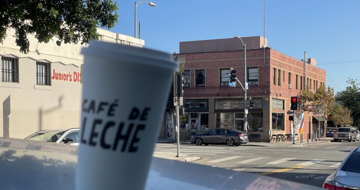Now Accepting Bitcoin: 425 Los Angeles Bitcoin Merchants featuring Café de Leche