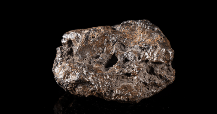 A Michigan Doorstop Was Authenticated as a $100,000 Rock From Space