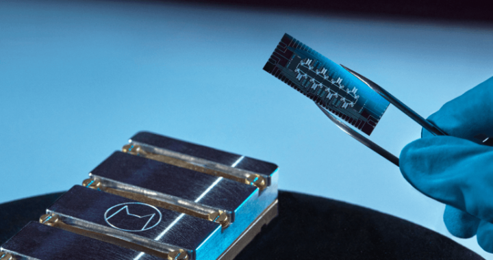 Quantum Researchers Say 30K Qubits Could Crack Bitcoin Keys in Just One Hour