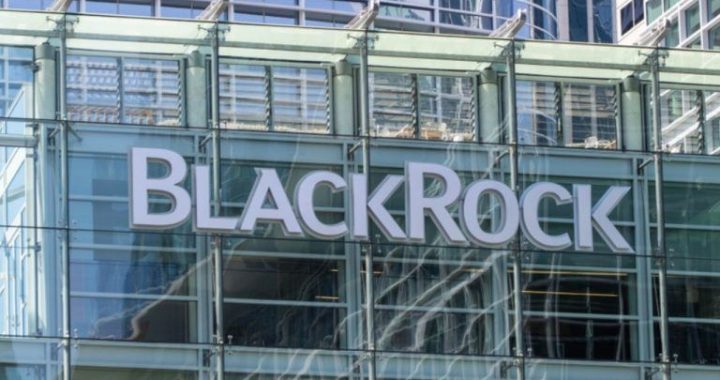 Bitcoin ETFs Add $423M in 3 Days as Blackrock Leads