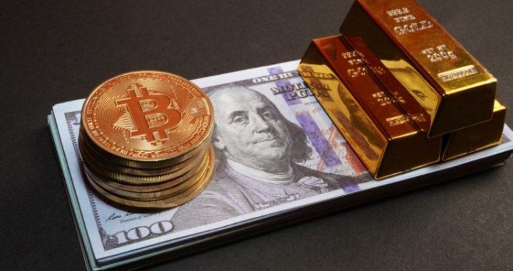 Bitcoin Falls 7.3%, Gold 7.5% as Both Rank Last Among Major Assets in 2026