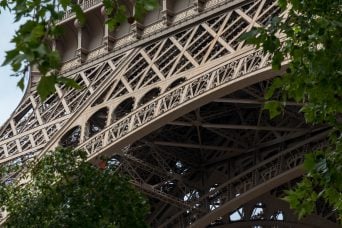 France proposes exit tax on crypto holders moving abroad with €800K
